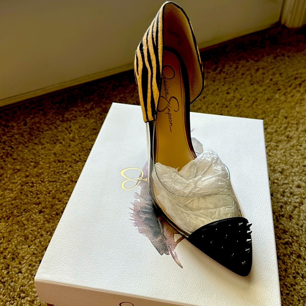 Jessica Simpson heels
